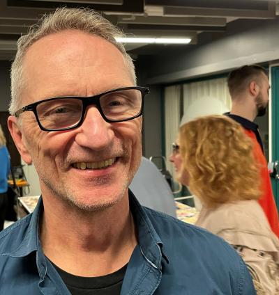 Anders Johansson har en 19-årig son med diabetes. ”Intressant det här med pumpar och podden. Bra tips det där med att ha tålamod som förälder, det tog jag till mig”.